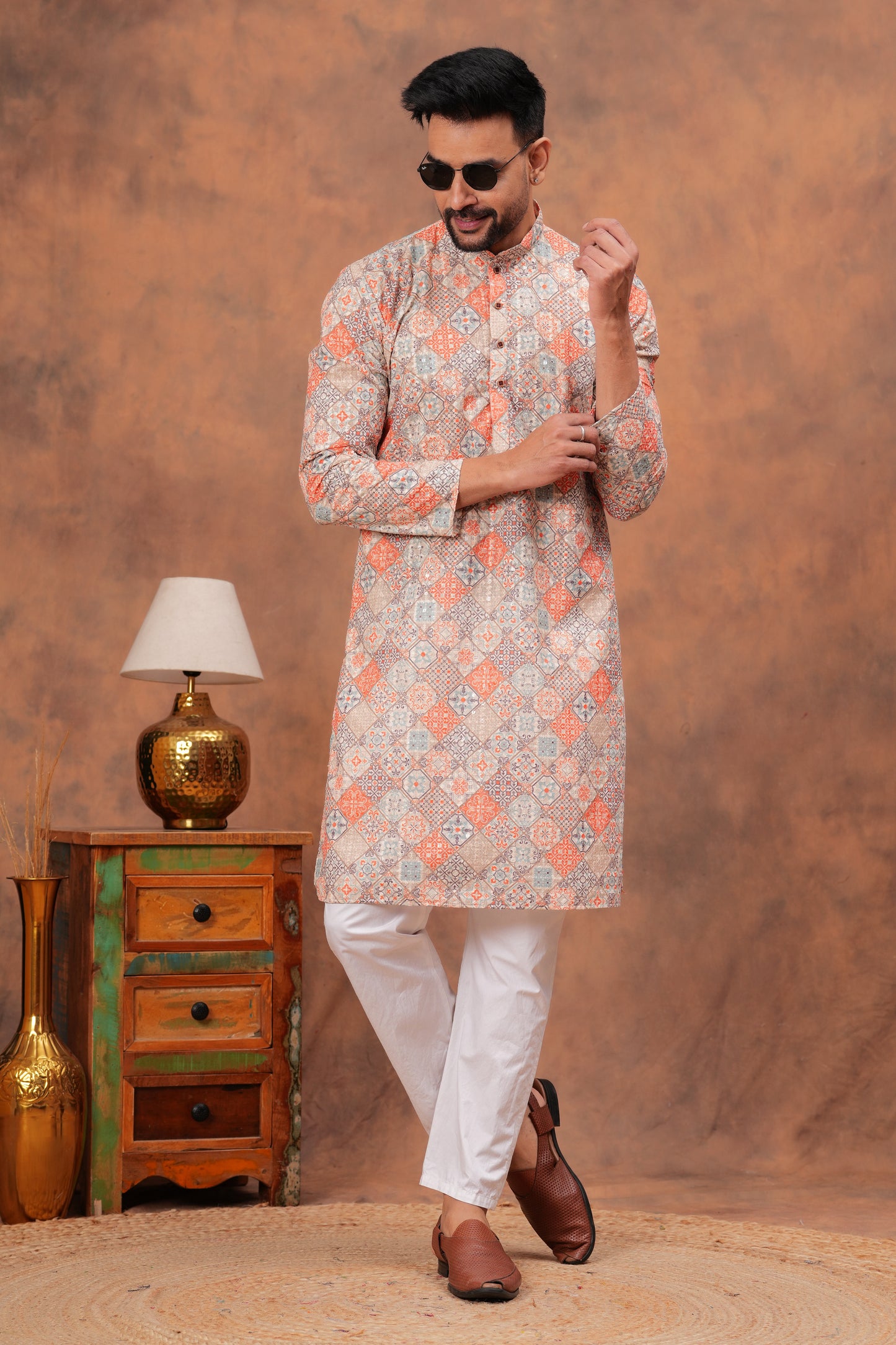 Peach Geometric Chickenkari Printed Kurta